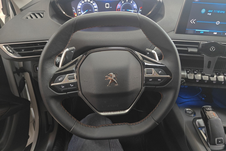 标致4008 2019款 改款 360THP 尝先版中控内饰13