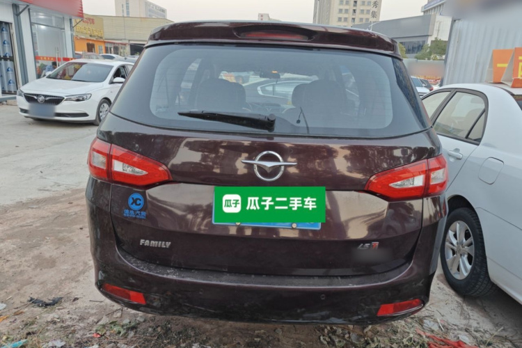 海马 福美来MPV 2017款 七座版 1.5T 自动适·享型车身外观6004