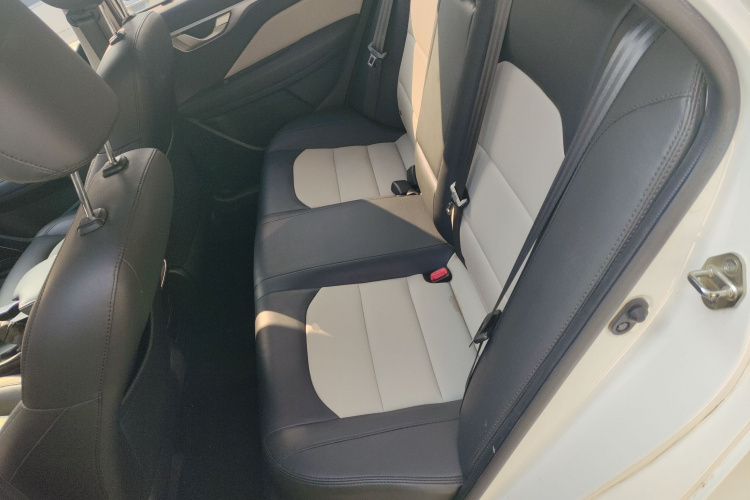 吉利汽车 远景 2020款 改款 1.5L CVT亚运版中控内饰21