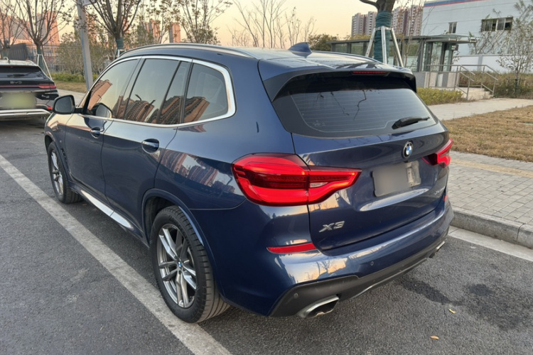 宝马X3 2021款 xDrive25i M运动套装车身外观6008