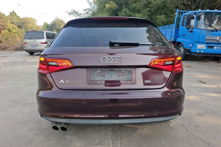 奥迪A3 2016款 Sportback 35 TFSI 领英型车身外观6