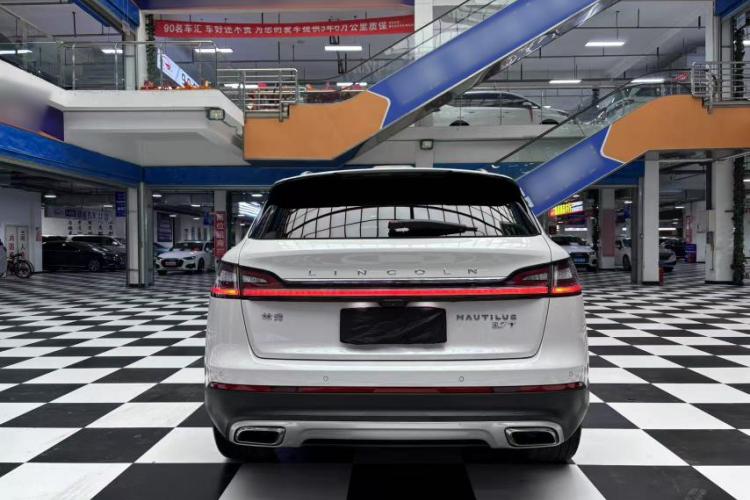 林肯 航海家 2021款 2.7T 四驱尊耀版车身外观6003