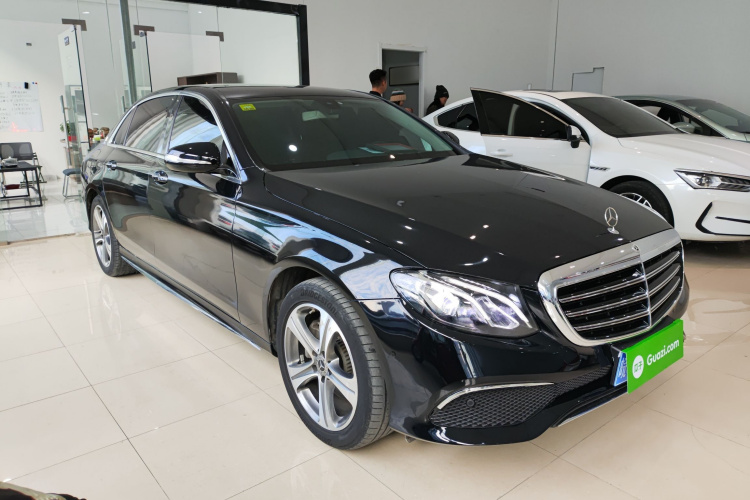 奔驰E级 2020款 E 260 L 运动型车身外观6002