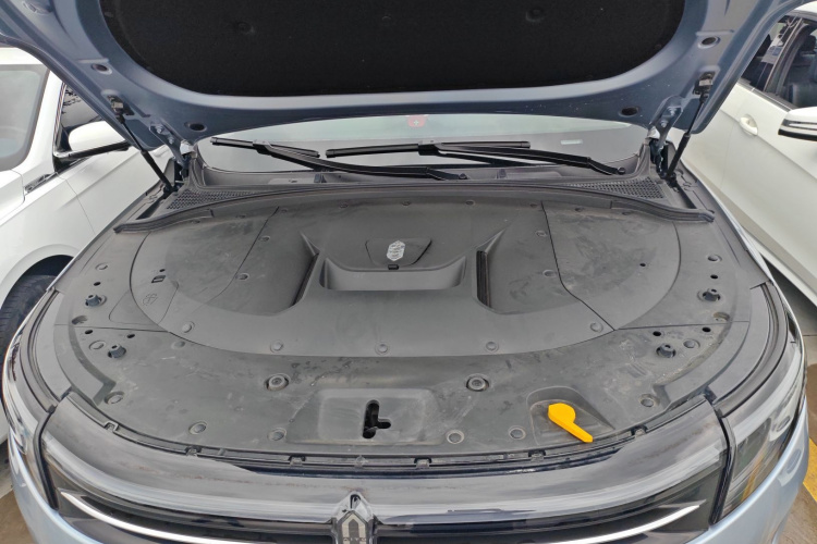 鸿蒙智行 问界M7 2024款 1.5T 后驱Plus版 5座机舱底盘24