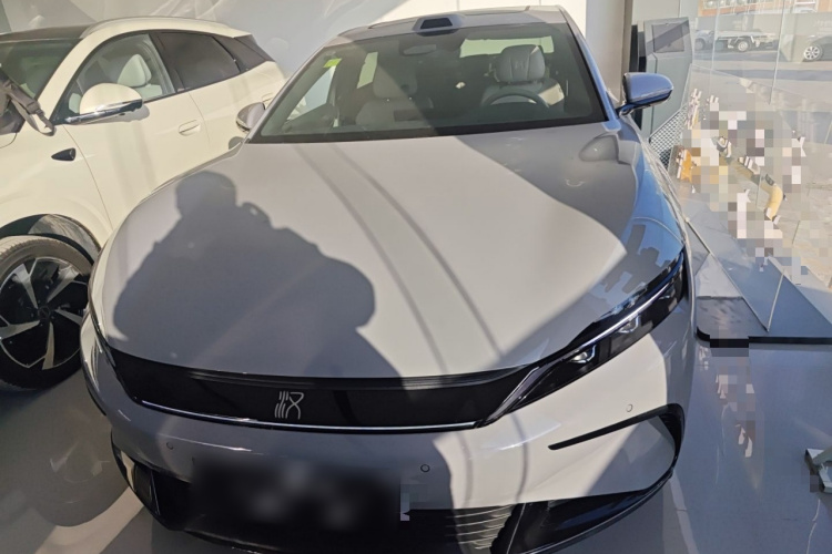 比亚迪 汉 2025款 EV 701KM激光雷达智驾型车身外观2