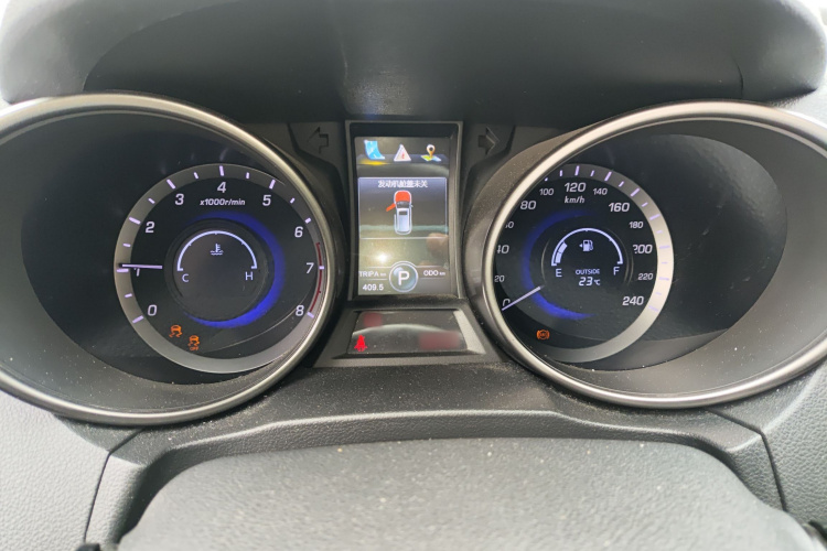 长安CS75 2014款 1.8T 自动尊贵型 国V局部细节14