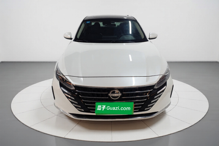 日产 天籁 2022款 2.0L XL-TLS 悦享版车身外观2