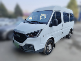 江铃 特顺 2021款 2.8T空间王金牛款短轴中高顶6座柴油国VI JX493