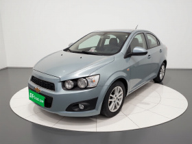 雪佛兰 爱唯欧 2013款 三厢 1.6L AT SX 风尚影音版