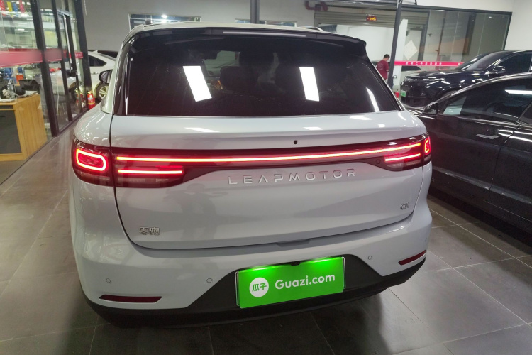 零跑汽车 零跑C11 2026款 增程 300激光雷达版车身外观6