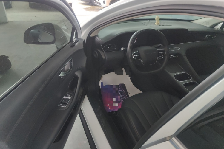 荣威D7 2023款 DMH 125km 超越版中控内饰20