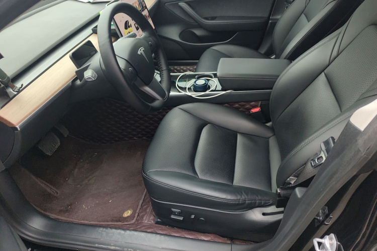 特斯拉 Model 3 2019款 标准续航后驱升级版局部细节19