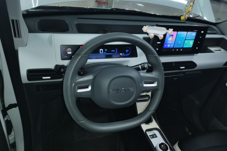 吉利银河 2024款 熊猫mini 200km 龙腾PRO版中控内饰13