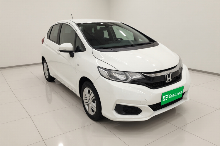 本田 飞度 2018款 1.5L CVT舒适版车身外观3