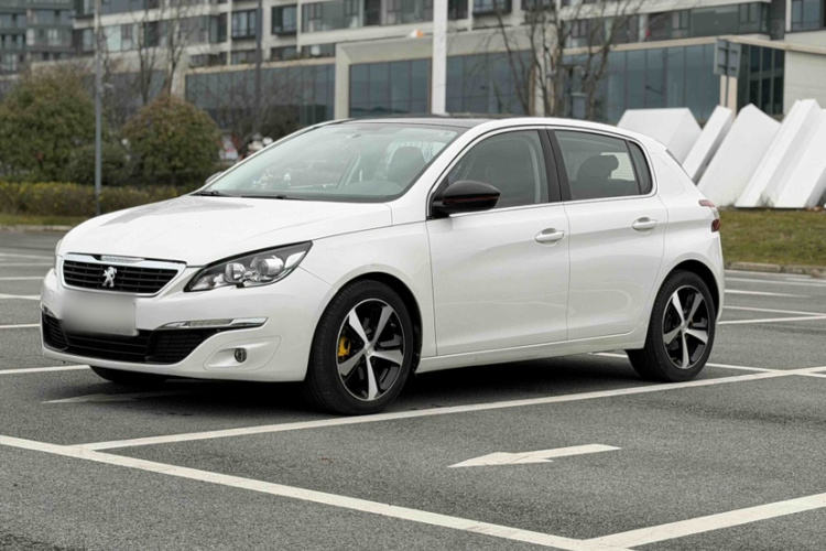 标致308S 2015款 1.6T 自动劲驰版局部细节36