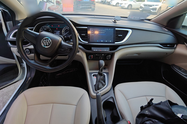 别克 英朗 2019款 15T 双离合进取型 国VI中控内饰12