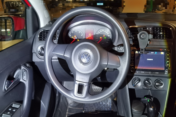 大众 Polo 2013款 1.4L 自动舒适版局部细节13