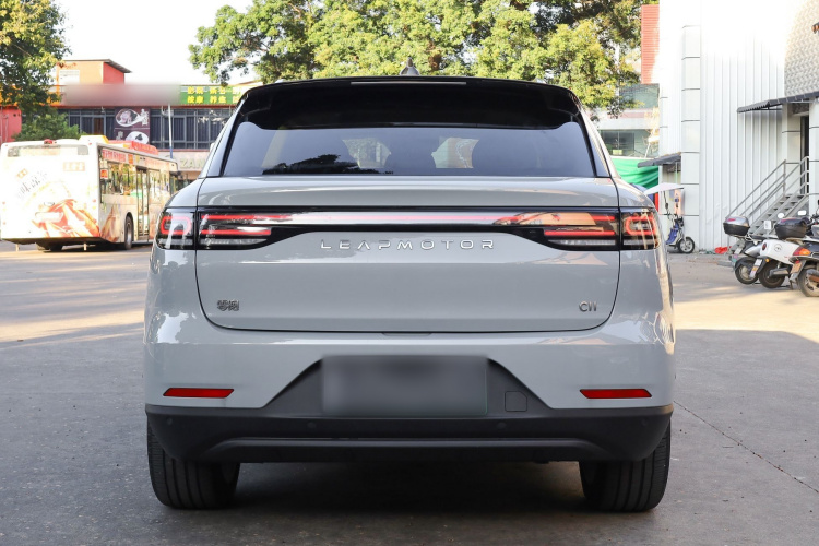 零跑汽车 零跑C11 2024款 增程 300尊享版车身外观6004