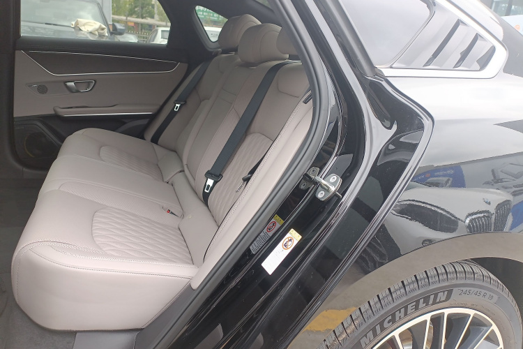 比亚迪 汉 2025款 EV 701KM激光雷达智驾型中控内饰21