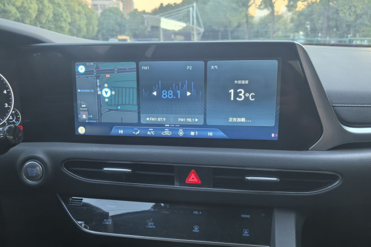 现代 索纳塔 2020款 270TGDi DCT GLS精英版局部细节16