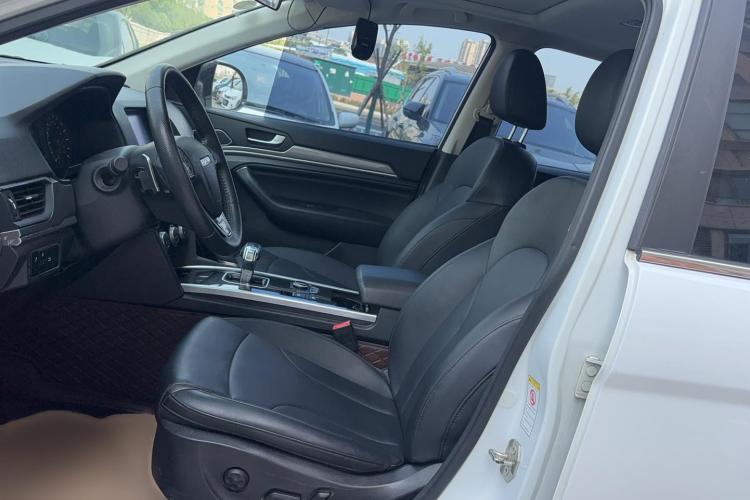 哈弗H6 2018款 红标 运动版 1.5T 自动两驱精英型中控内饰19