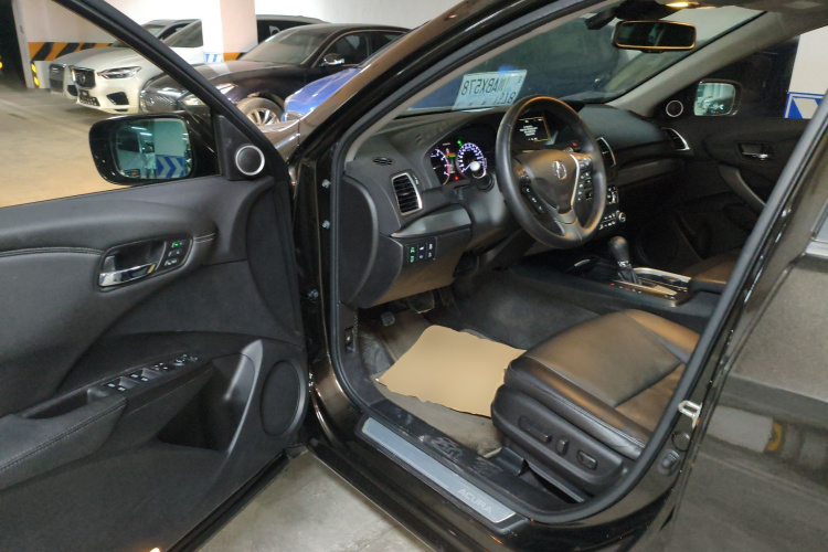 讴歌RDX(进口) 2016款 3.0L 四驱尊享版中控内饰20