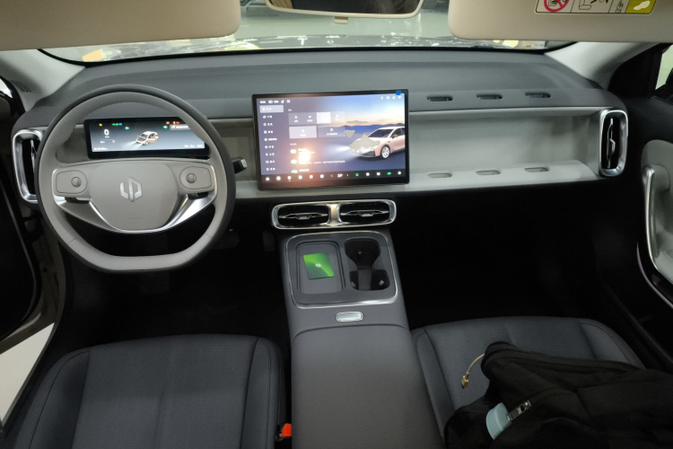零跑汽车 零跑B01 2025款 550舒享版中控内饰12