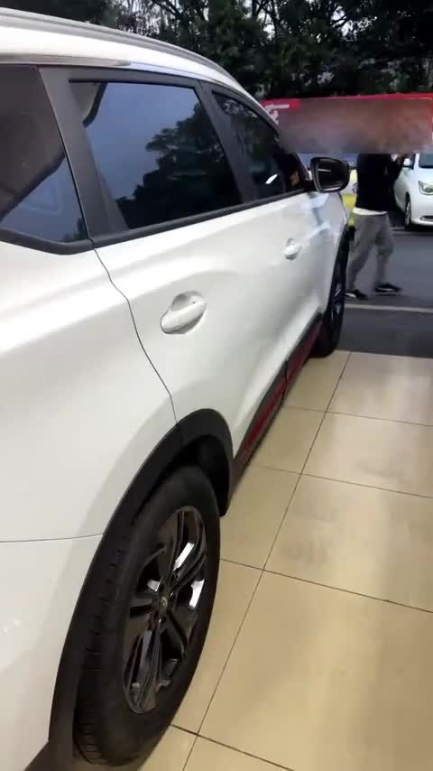 奇瑞 瑞虎7 2023款 超能版 1.5T CVT超能勇士讲解1