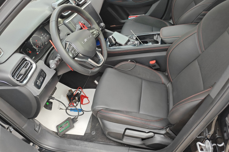 领克03 2019款 1.5TD DCT劲版 国VI中控内饰19