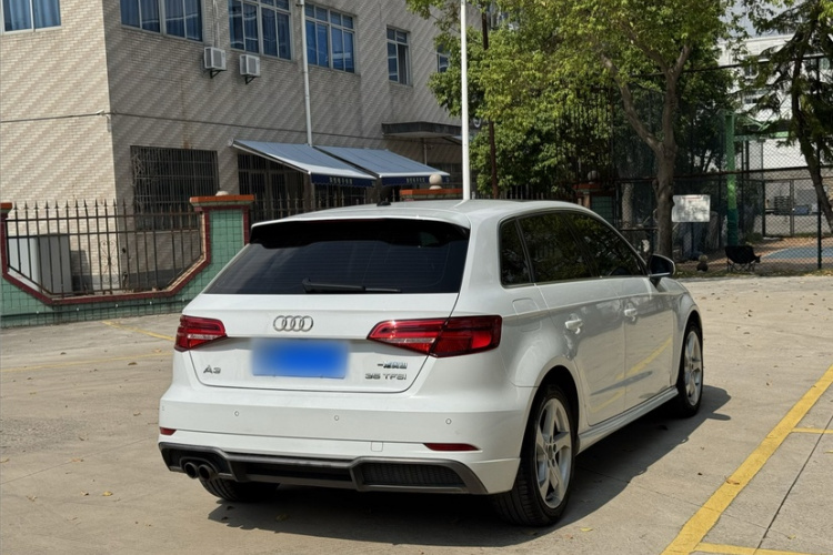 奥迪A3 2019款 Sportback 35 TFSI 时尚型 国V车身外观6004