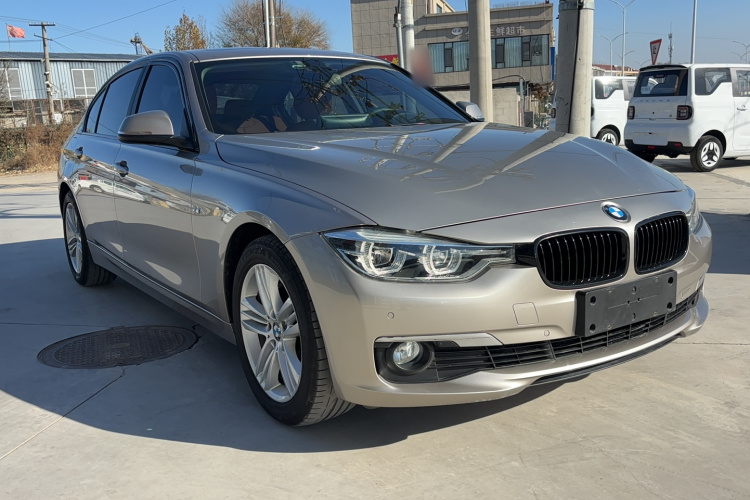 宝马3系 2016款 320Li 进取型车身外观6002