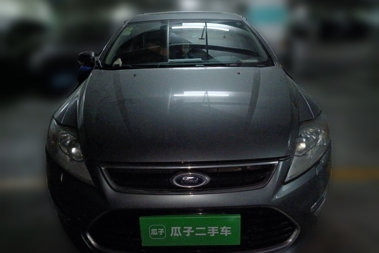 福特 蒙迪欧-致胜 2011款 2.0L GTDi240豪华运动型车身外观6001