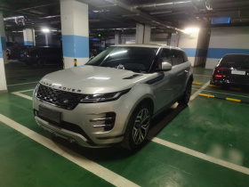 路虎 揽胜极光 2023款 极光L 249PS 豪华版