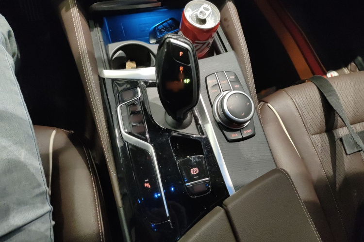 宝马5系 2022款 改款 530Li xDrive M运动套装局部细节18