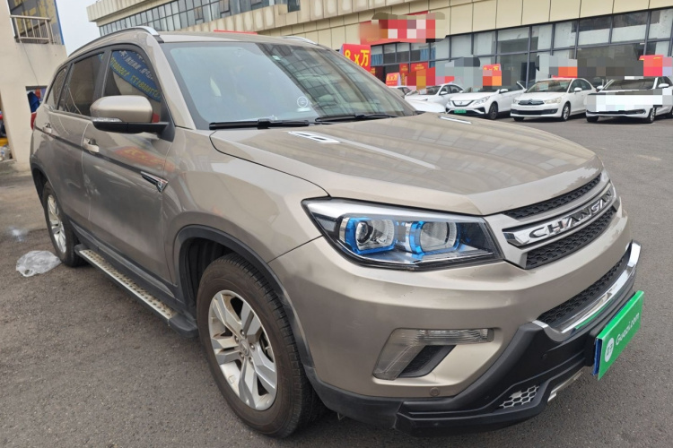 长安CS75 2014款 2.0L 手动豪华型 国IV车身外观3