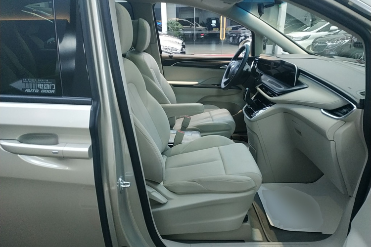 别克GL8 2022款 ES陆尊 653T 舒适型局部细节41