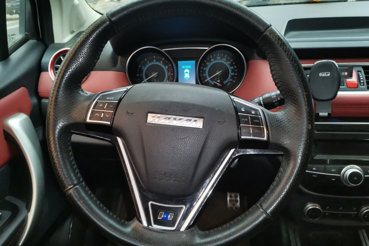 哈弗H1 2016款 蓝标 1.5L AMT都市型中控内饰13