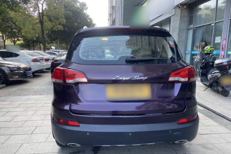 众泰 大迈X5 2017款 升级版 1.5T CVT地主型车身外观6004