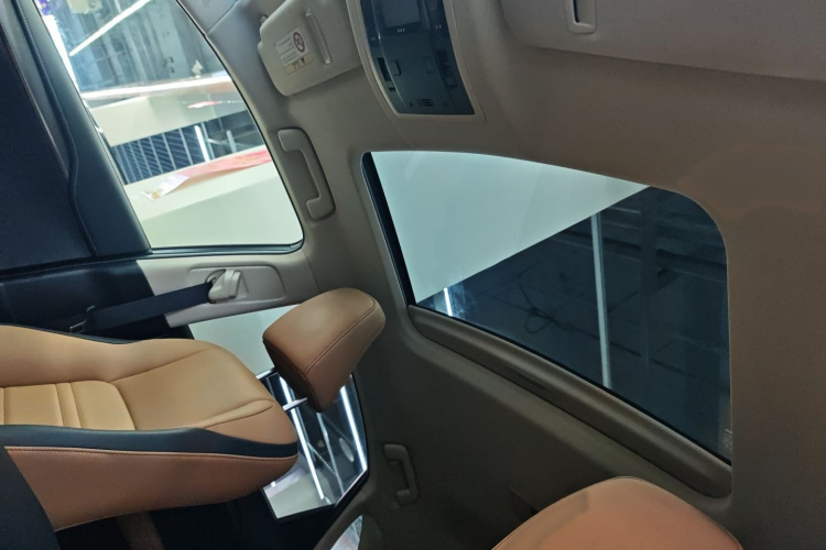 雷克萨斯NX 2016款 200 全驱 锋尚版局部细节9004