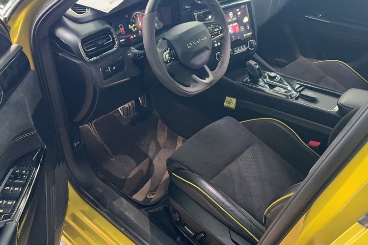 领克03 2020款 03+ 2.0TD 自动驭风版中控内饰7002