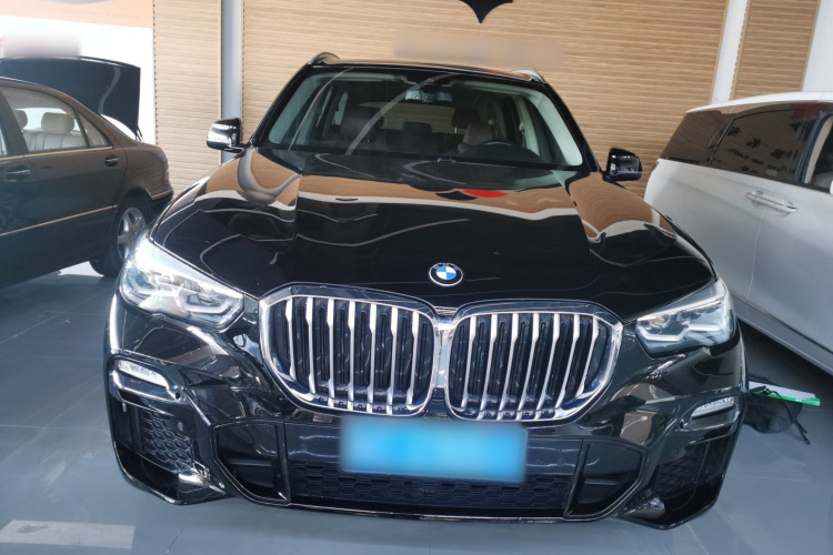 宝马X5(进口) 2020款 xDrive30i M运动套装车身外观2