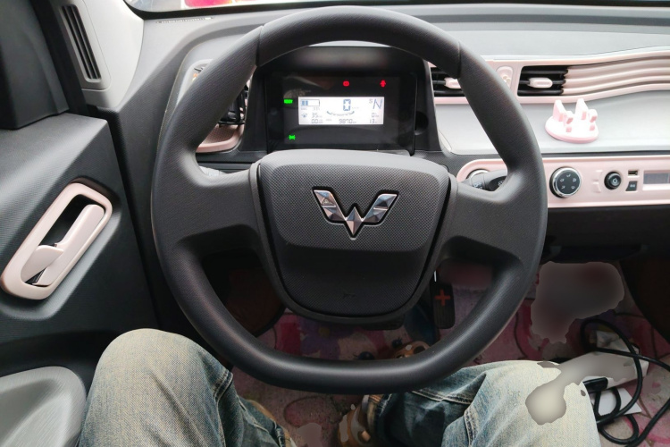 五菱汽车 宏光MINIEV 2022款 轻松款 三元锂中控内饰13