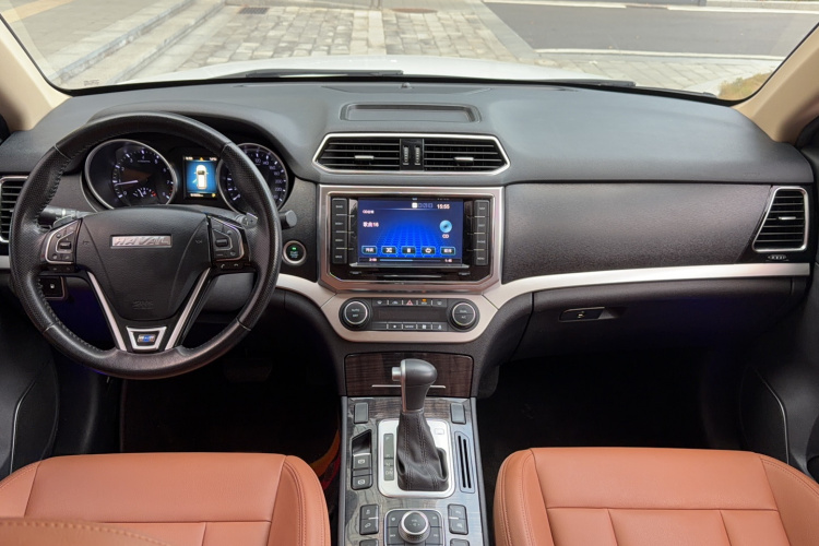哈弗H6 Coupe 2016款 蓝标 1.5T 自动两驱精英型中控内饰7003