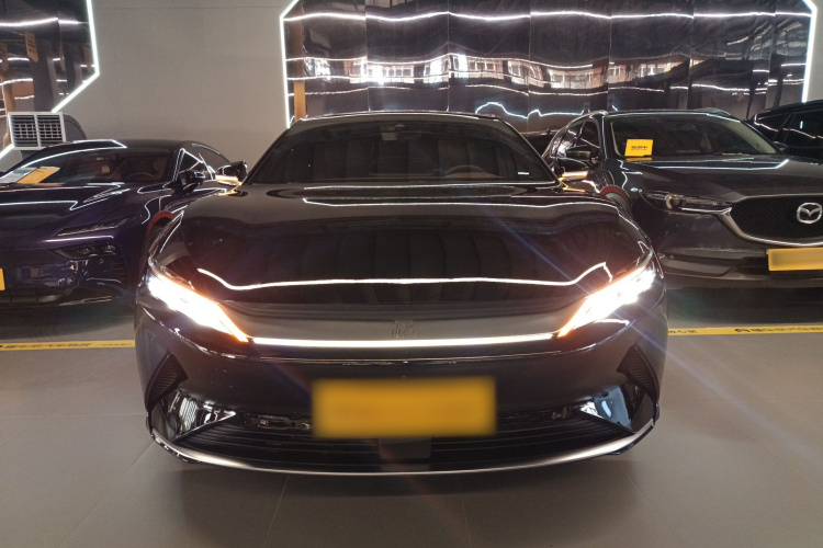 比亚迪 汉 2020款 EV 超长续航版尊贵型车身外观2