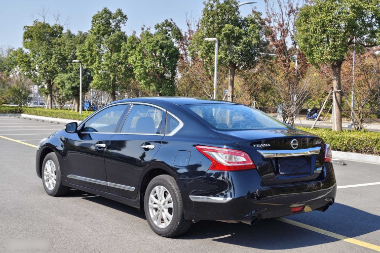 日产 天籁 2013款 2.0L XL舒适版车身外观6006