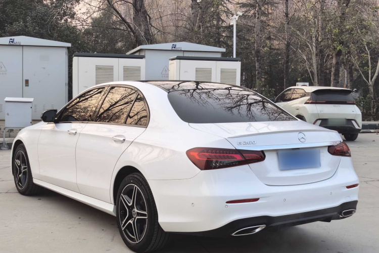 奔驰E级(进口) 2021款 改款 E 260 豪华型运动版车身外观6003