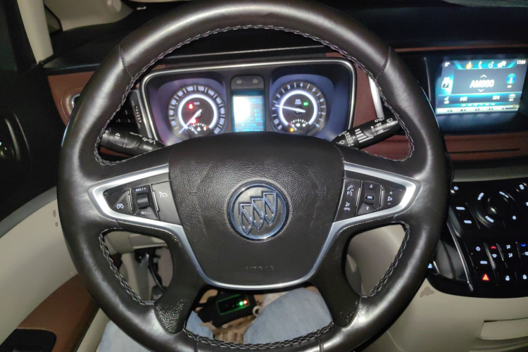 别克GL8 2018款 28T 豪华型 国VI局部细节13