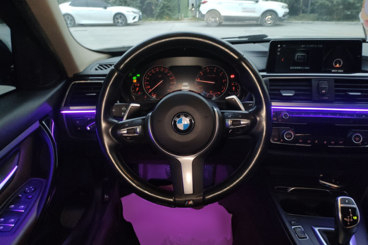 宝马3系 2018款 320Li 领先型M运动套装局部细节13