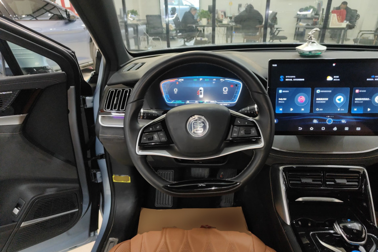 比亚迪 唐新能源 2023款 DM-i 冠军版 112KM 尊荣型中控内饰13