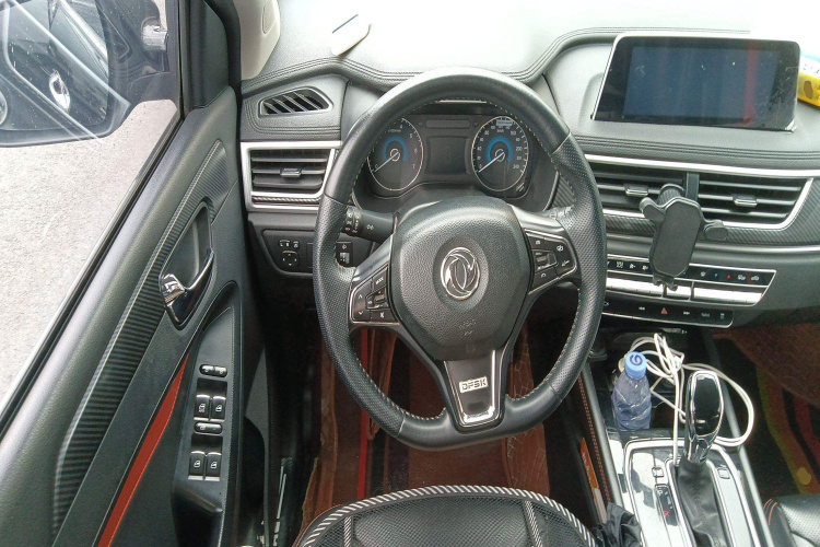 东风风光 风光580 2021款 ☆星版 1.5TGDI 自动尊贵型局部细节13